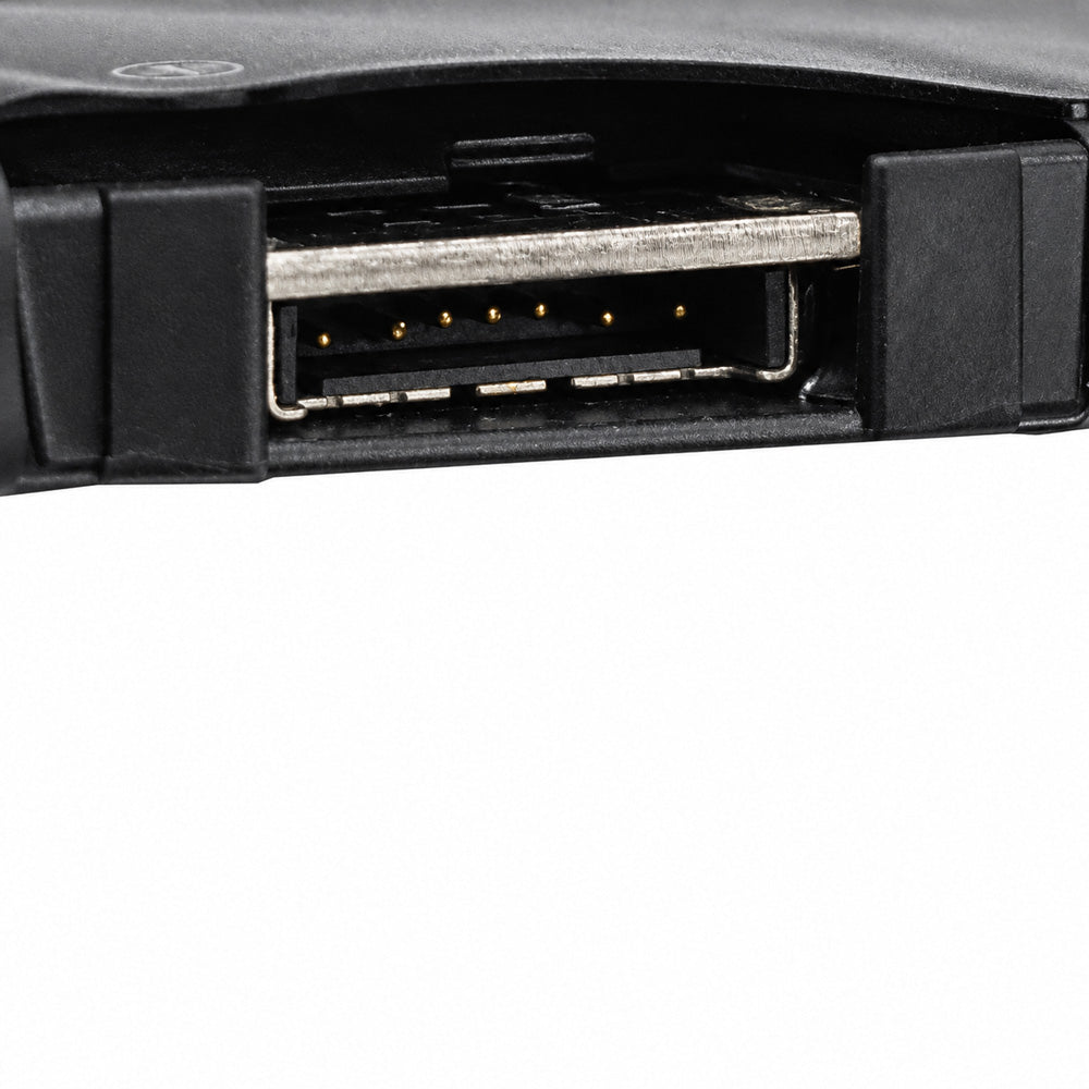 Close-up of compatible laptop battery connector for Asus VivoBook Pro 15 OLED M3500Q M3500QC K3500P K3500PH K6502HC K6502ZC